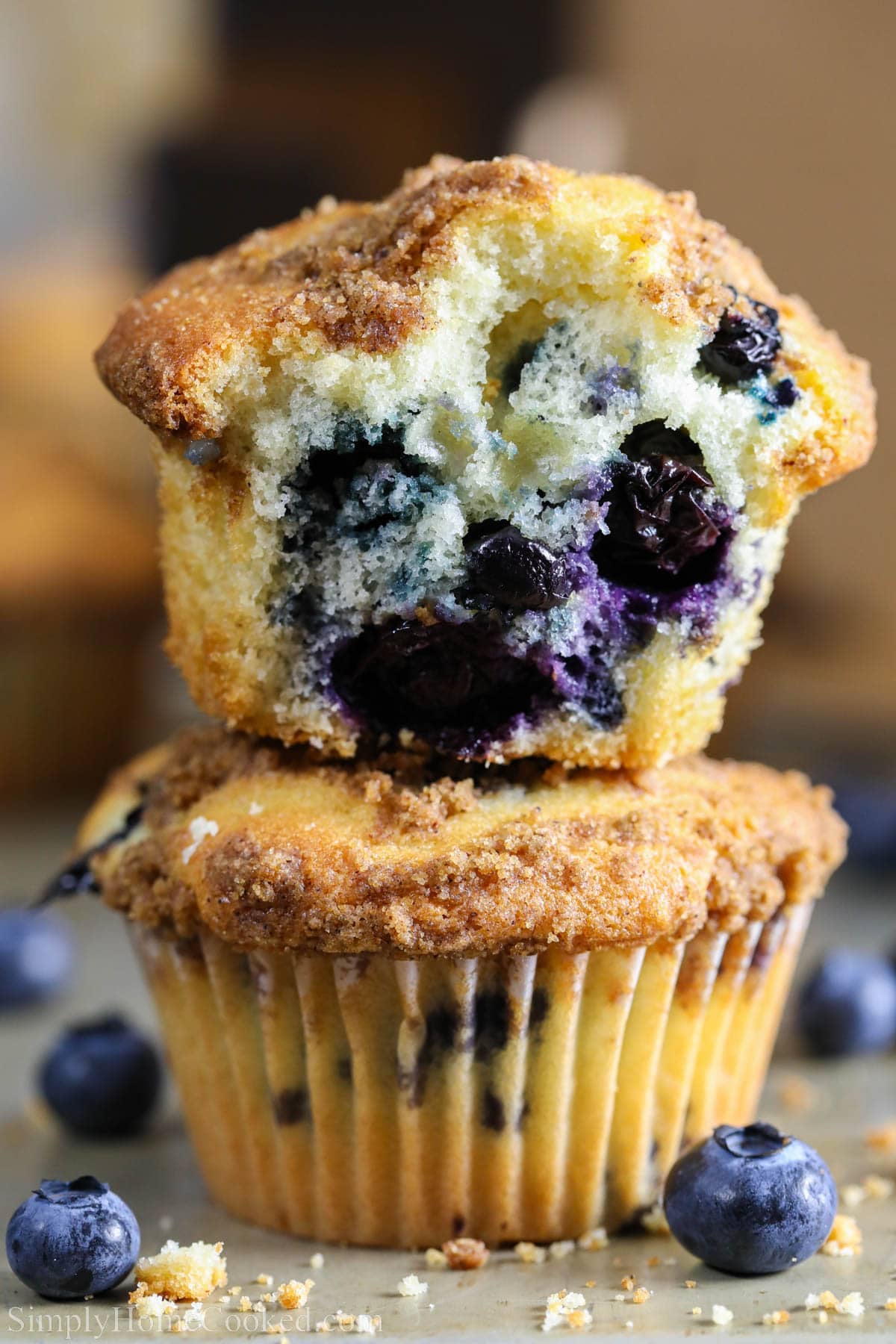Avoid Dry Muffins: High Heat & No Overmixing for Perfect Fluff